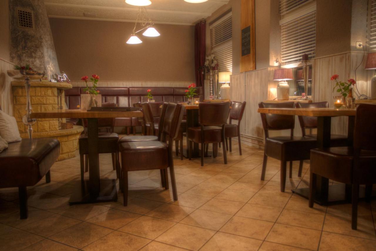 Restaurant Und Pension Zur Nassen Ecke 비텐베크 외부 사진