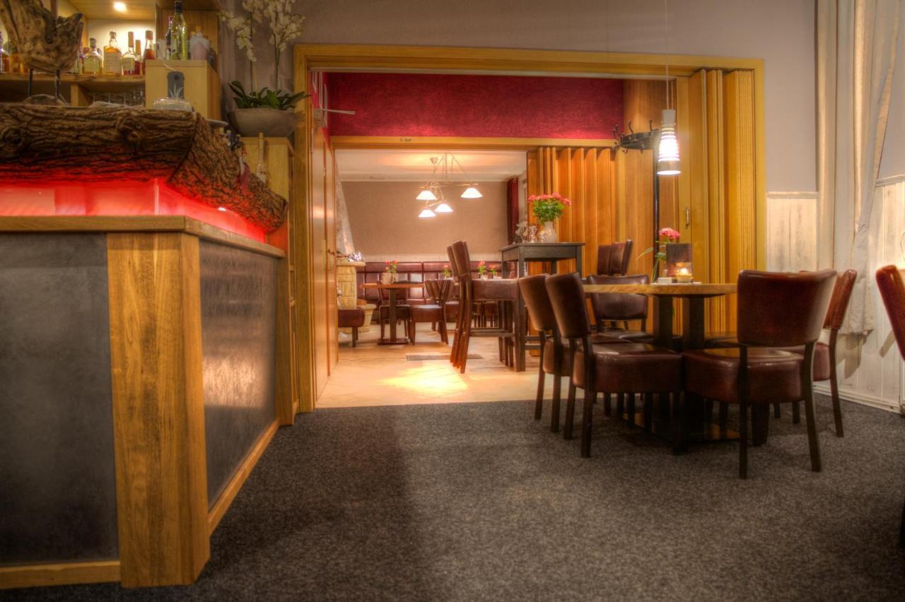 Restaurant Und Pension Zur Nassen Ecke 비텐베크 외부 사진