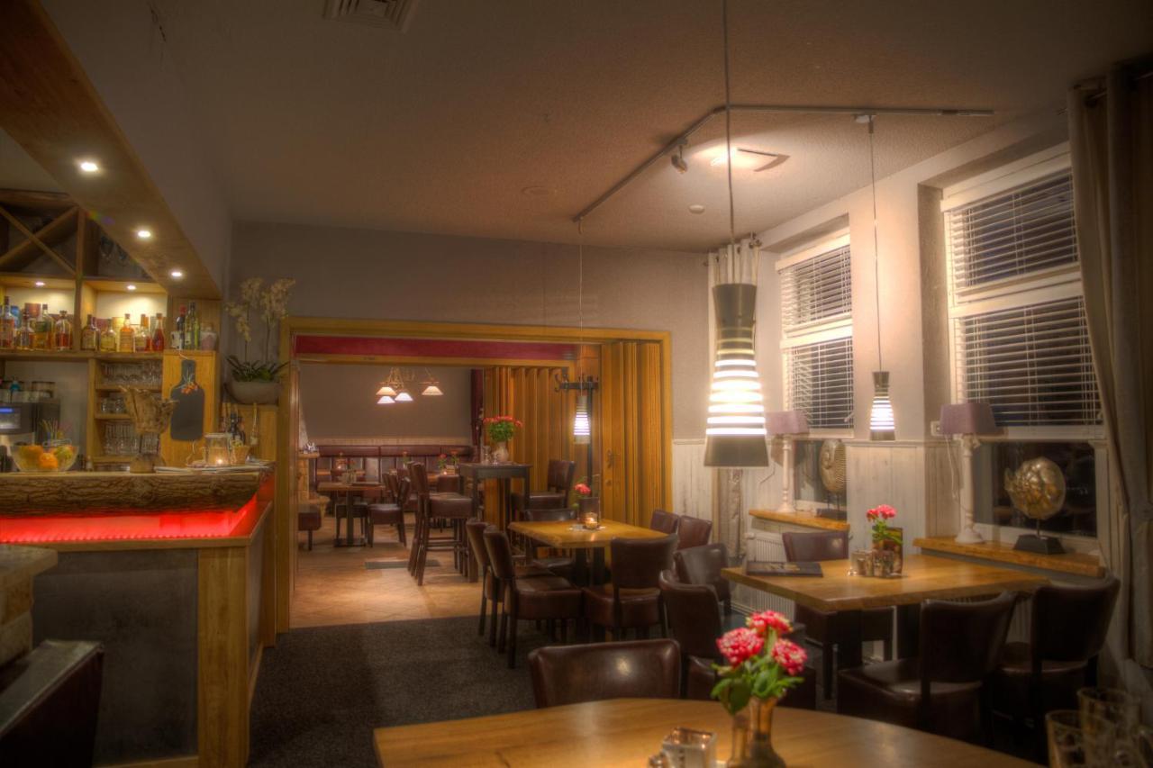 Restaurant Und Pension Zur Nassen Ecke 비텐베크 외부 사진