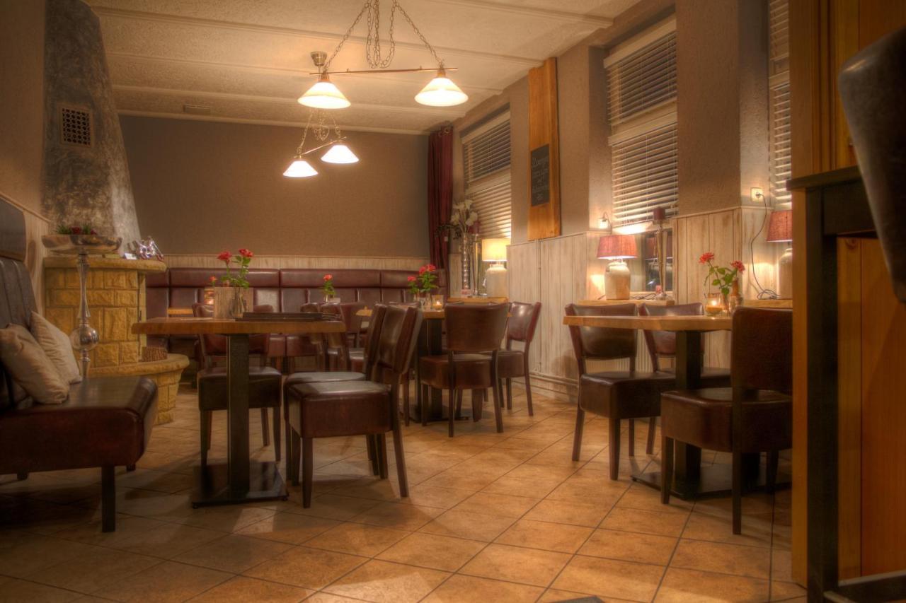 Restaurant Und Pension Zur Nassen Ecke 비텐베크 외부 사진
